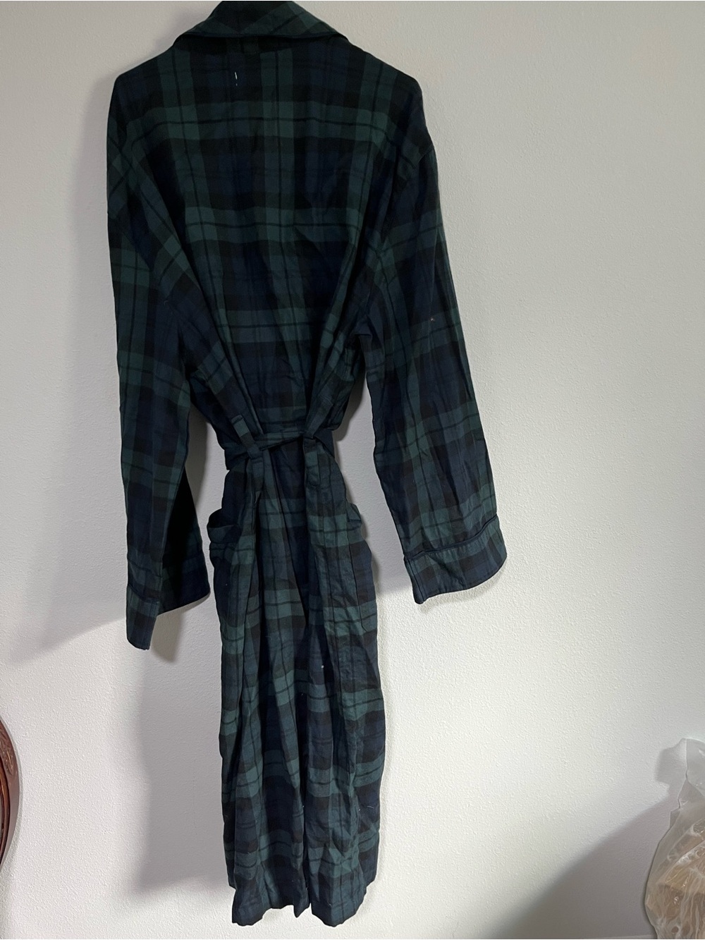 Merona Navy and Dark Green Plaid Long Robe with Tie Waist - Picture 5 of 6